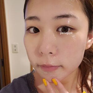 ビューティーリフレッシャーを朝の肌になじませると皮脂に作用してこう白濁します!|化粧品専門店柳屋
